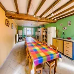 Prázdninový dům Forestside Escape For 15 Guests Awenne