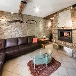 Forestside Escape For 15 Guests Awenne