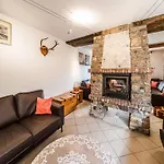 Forestside Escape For 15 Guests * Awenne