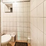 Forestside Escape For 15 Guests Awenne