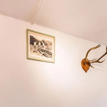 Holiday home Charming In Awenne