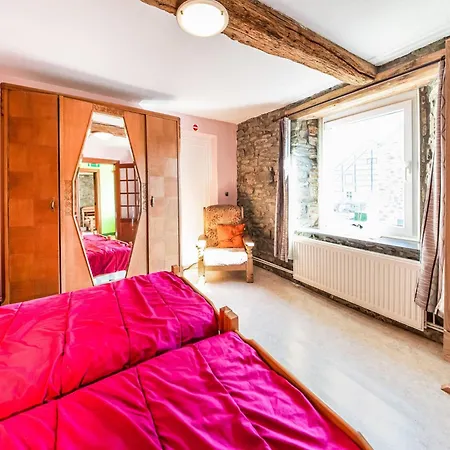 Forestside Escape For 15 Guests בית נופש אבנה