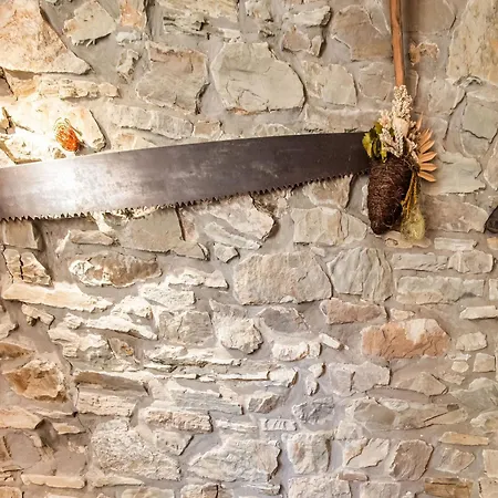 Forestside Escape For 15 Guests *