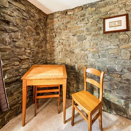 Forestside Escape For 15 Guests * Awenne