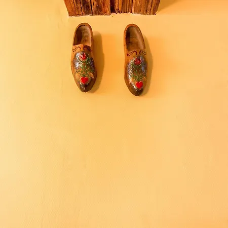 Σπίτι διακοπών Forestside Escape For 15 Guests Awenne