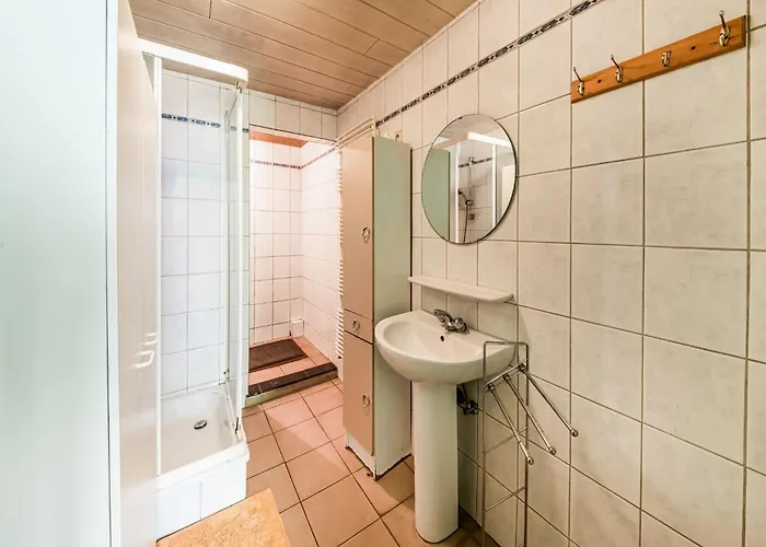 Forestside Escape For 15 Guests Holiday home