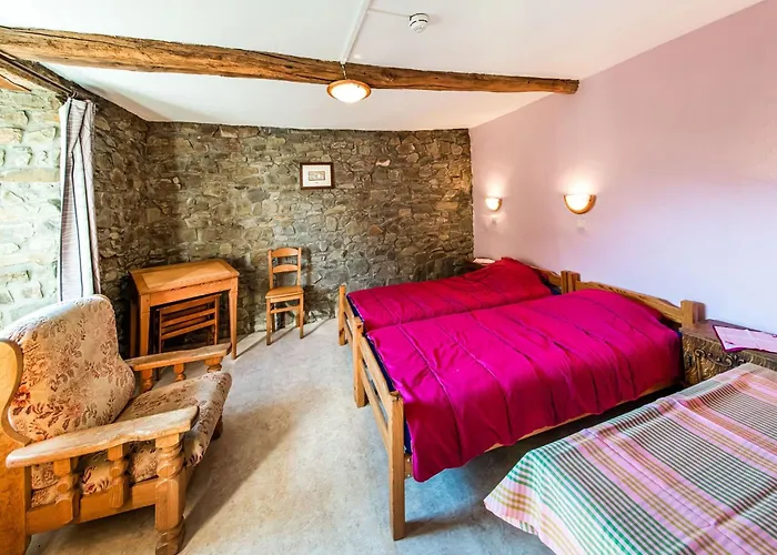 Forestside Escape For 15 Guests