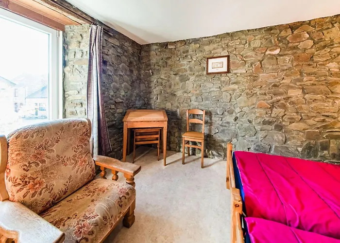 Forestside Escape For 15 Guests Holiday home