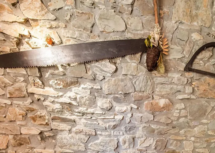 Forestside Escape For 15 Guests *